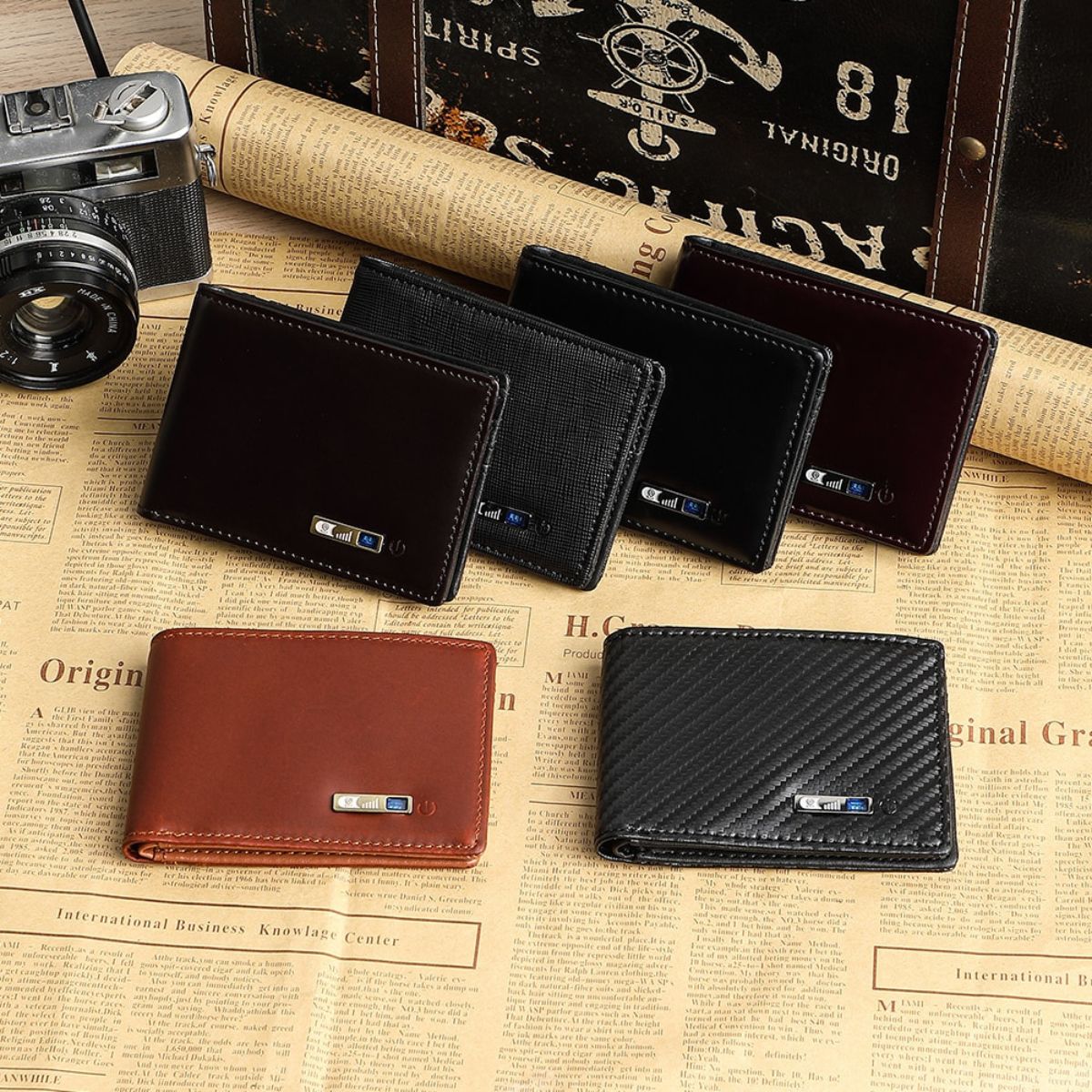 Smart Bluetooth Wallet Bifold - Image 10